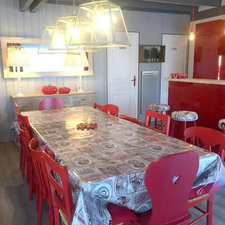 Chalet With 2 Bedrooms In With Wonderful Mountain View Furnished Garden And Wifi