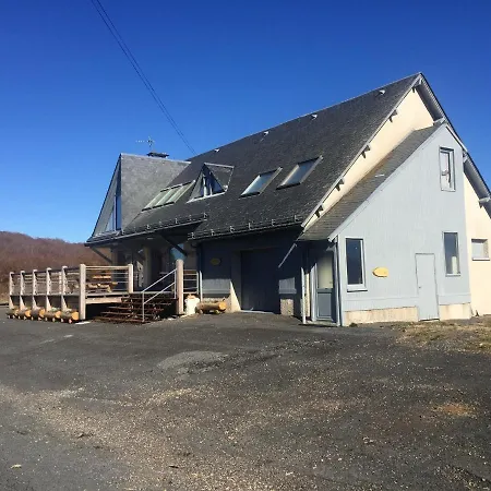 Chalet With 2 Bedrooms In With Wonderful Mountain View Furnished Garden And Wifi *